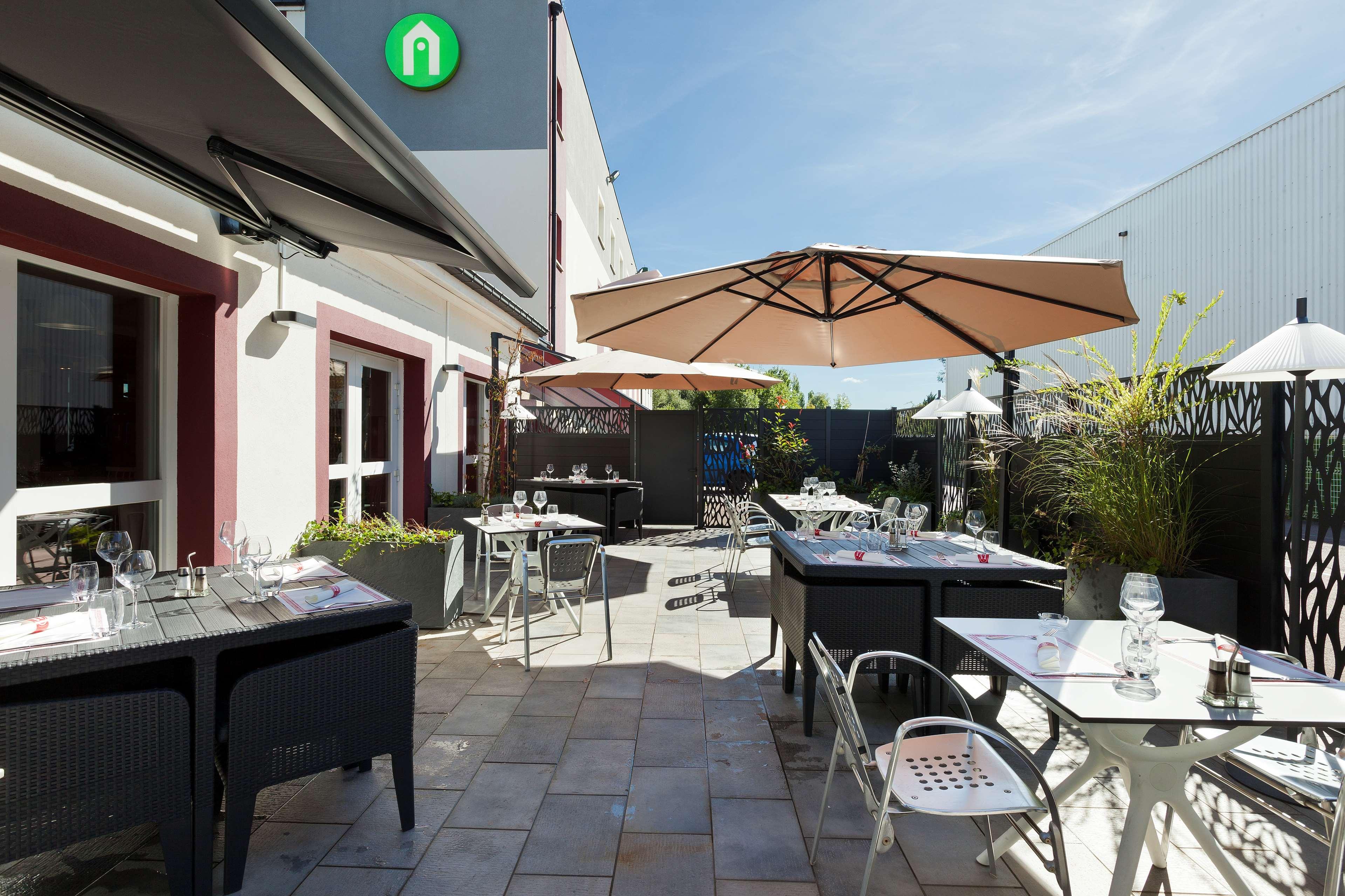 Campanile Metz Nord - Talange Hotel Bagian luar foto