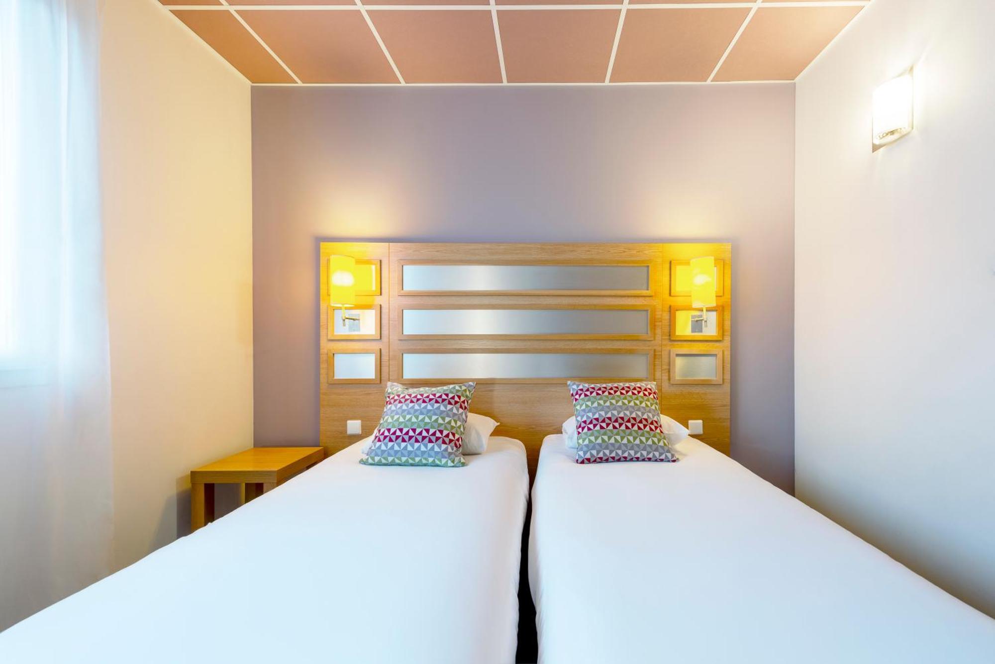 Campanile Metz Nord - Talange Hotel Bagian luar foto